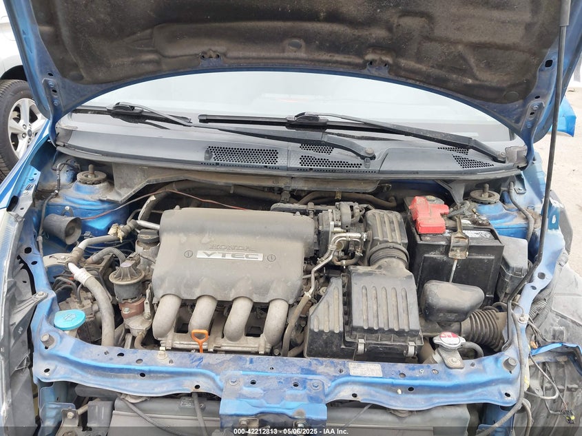 2008 HONDA FIT VIN: JHMGD38668S045956