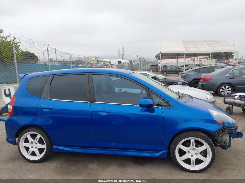 2008 HONDA FIT VIN: JHMGD38668S045956