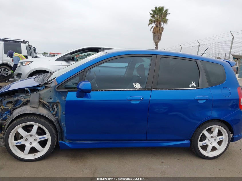 2008 HONDA FIT VIN: JHMGD38668S045956
