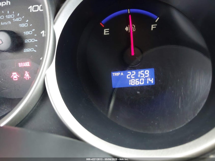 2008 HONDA FIT VIN: JHMGD38668S045956