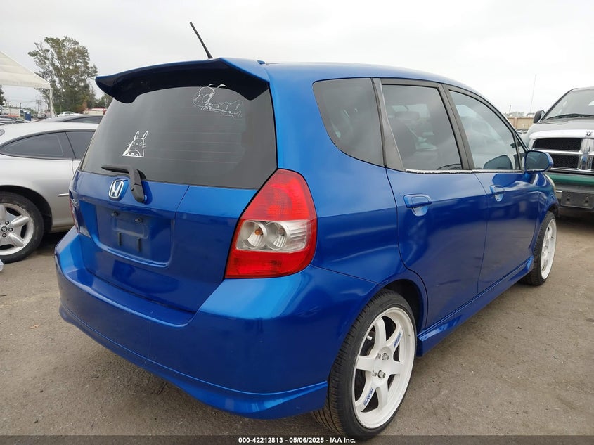 2008 HONDA FIT VIN: JHMGD38668S045956
