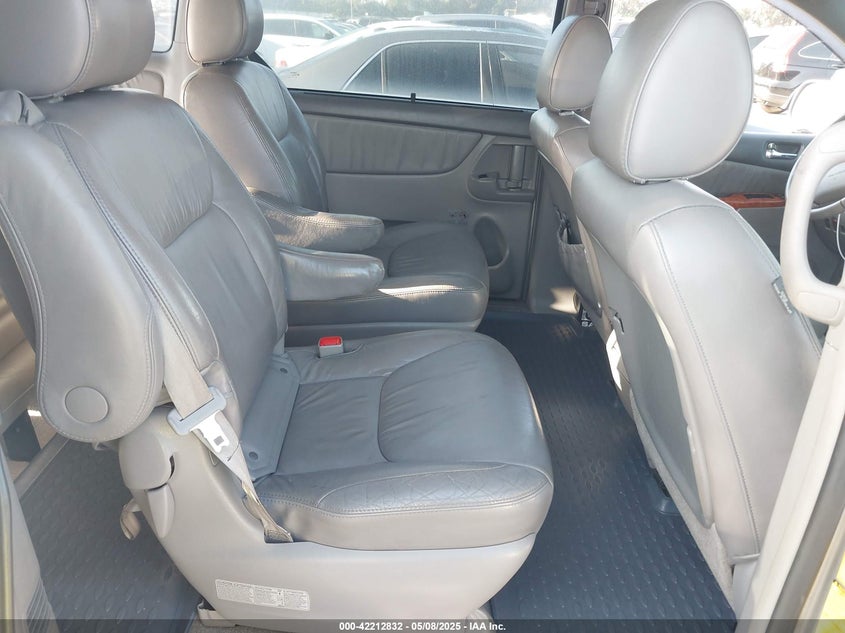 2009 TOYOTA SIENNA VIN: 5TDBK22C29S023456