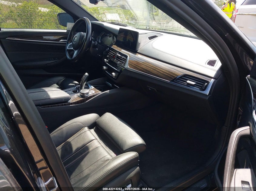 2018 BMW 540I WBAJE5C50JWA96205