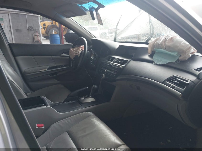 2009 HONDA ACCORD VIN: 1HGCP36819A030723