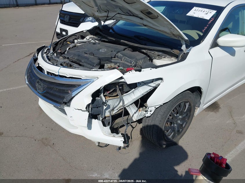 2013 NISSAN ALTIMA VIN: 1N4AL3AP4DN460642