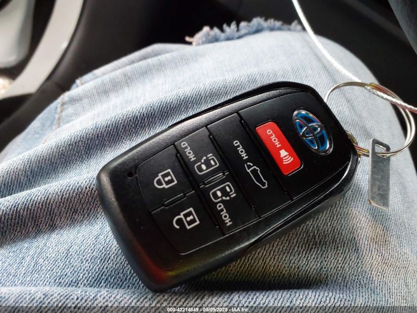 2023 Toyota Sienna - 5TDYSKFC3PS083764