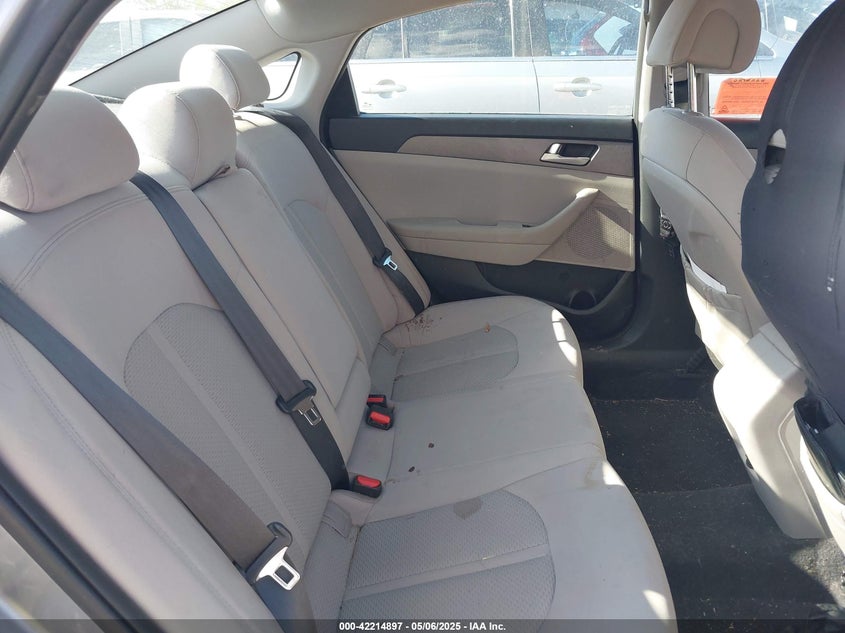 2016 HYUNDAI SONATA VIN: 5NPE24AFXGH285362