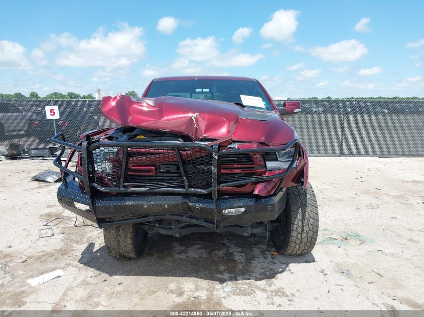 2019 RAM 1500 LARAMIE  4X4 5'7 BOX - 1C6SRFJT2KN903841