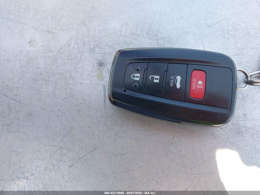 Image 11 of 2022 Toyota Corolla  salvage vehicle - Lot #42214986 at IAAI