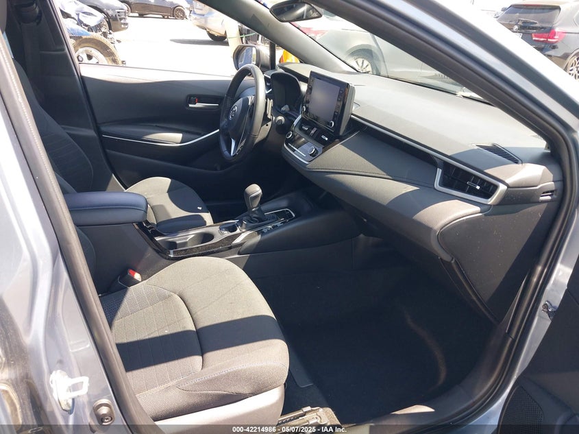 Image 5 of 2022 Toyota Corolla  salvage vehicle - Lot #42214986 at IAAI