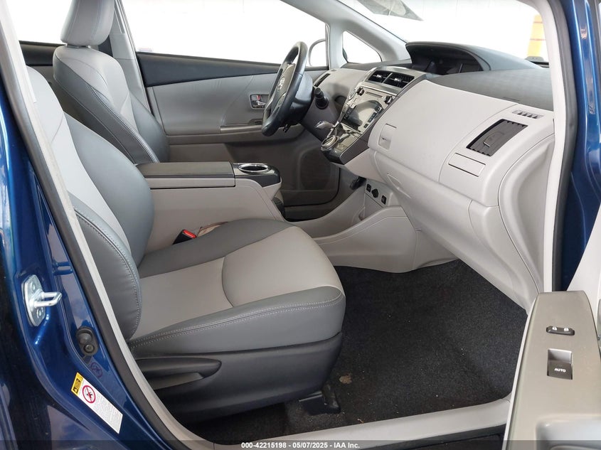 2015 TOYOTA PRIUS V VIN: JTDZN3EU6FJ036865