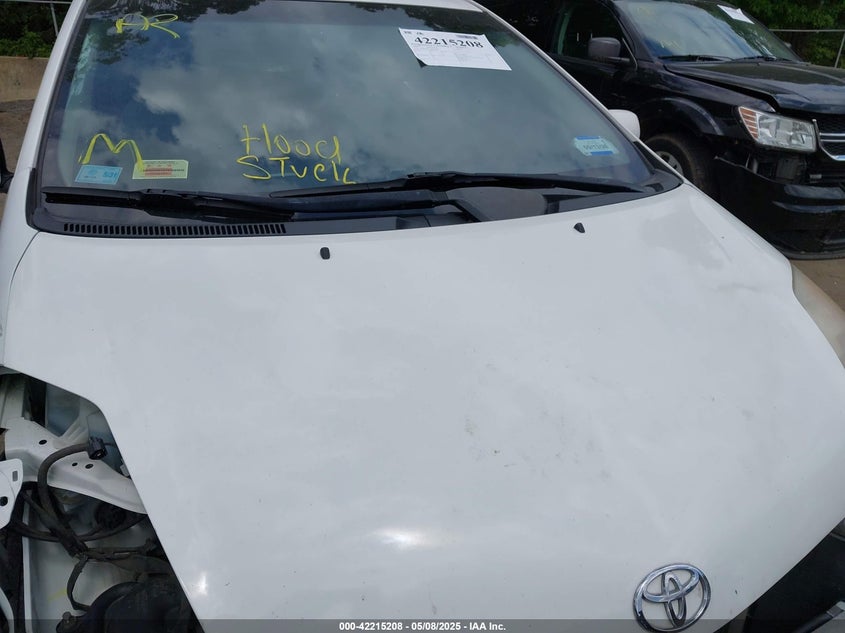 2009 TOYOTA PRIUS VIN: JTDKB20U797868504