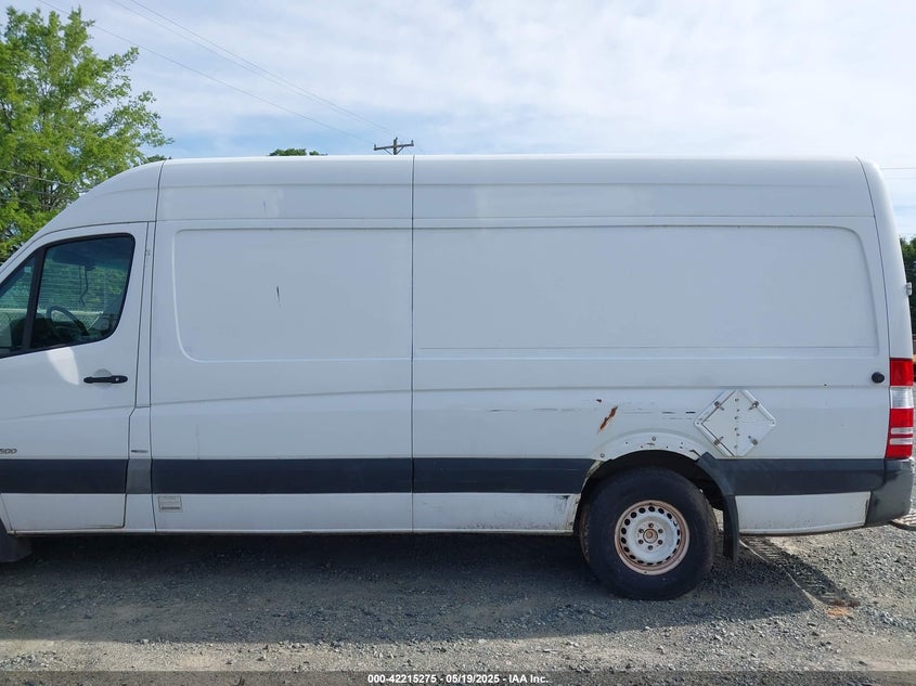 2011 Mercedes-Benz Sprinter 2500 High Roof VIN: WD3PE8CB7B5562117 Lot: 42215275