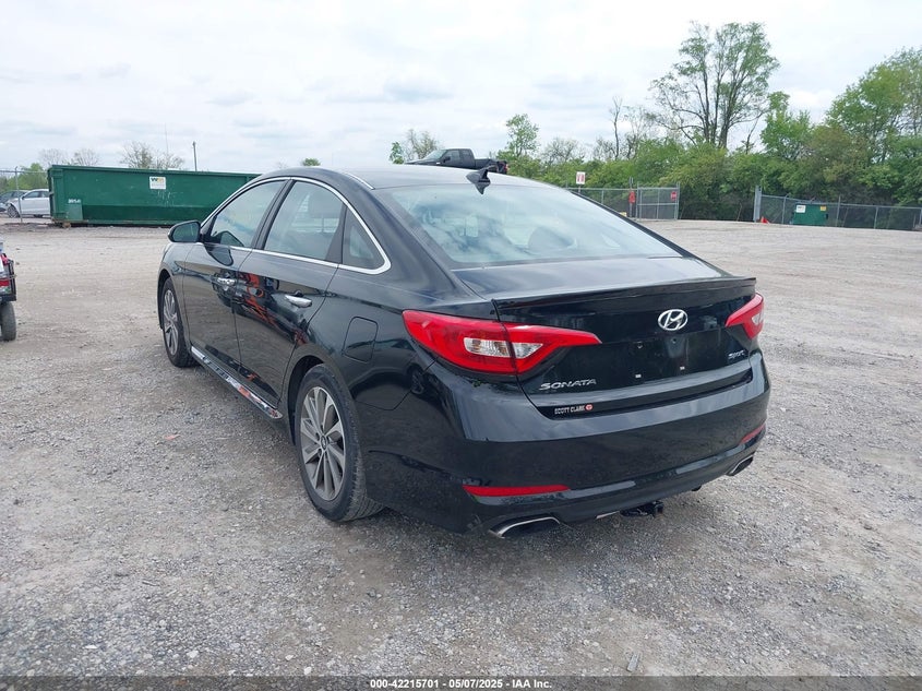 2015 HYUNDAI SONATA VIN: 5NPE34AF2FH099830