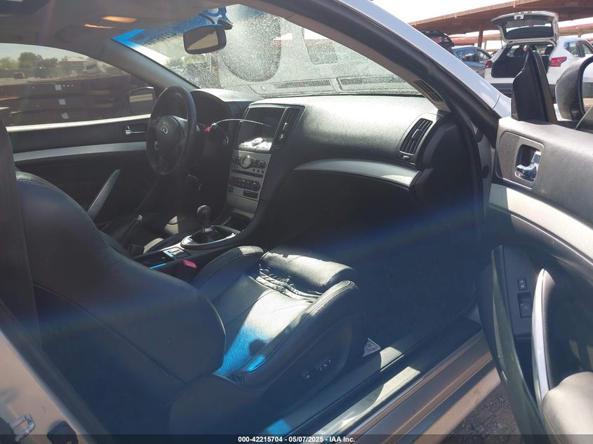 2008 INFINITI G37 VIN: JNKCV64EX8M102478