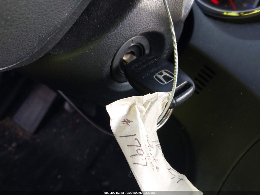 2012 HONDA FIT VIN: JHMGE8G5XCC000492