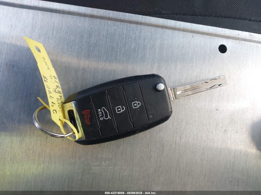2014 KIA SOUL VIN: KNDJN2A29E7072816