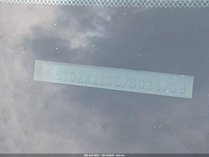 2007 Toyota Sienna Xle VIN: 5TDZK22C87S025708 Lot: 42216037