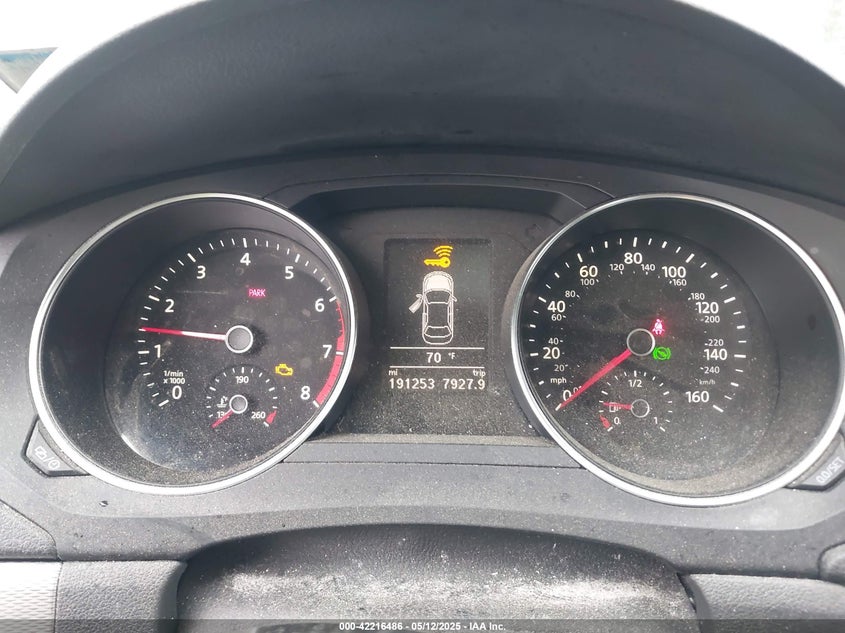 2017 VOLKSWAGEN JETTA VIN: 3VWDB7AJ6HM215805