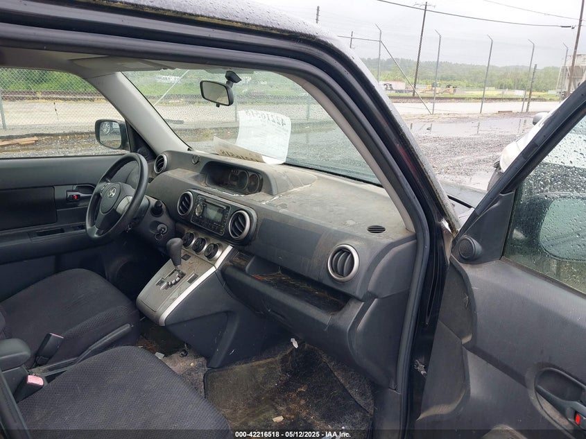 2008 SCION XB VIN: JTLKE50E481058920