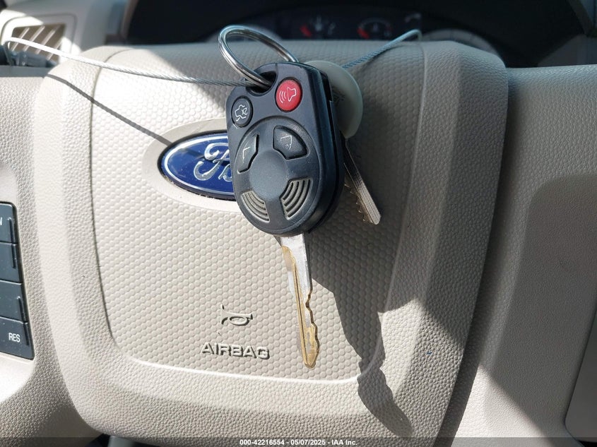 2010 FORD ESCAPE VIN: 1FMCU0C75AKA02502