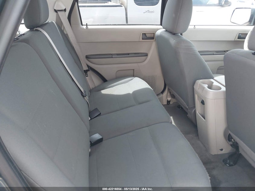2010 FORD ESCAPE VIN: 1FMCU0C75AKA02502