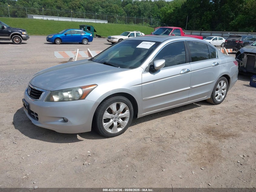 2008 HONDA ACCORD VIN: 1HGCP36818A067124