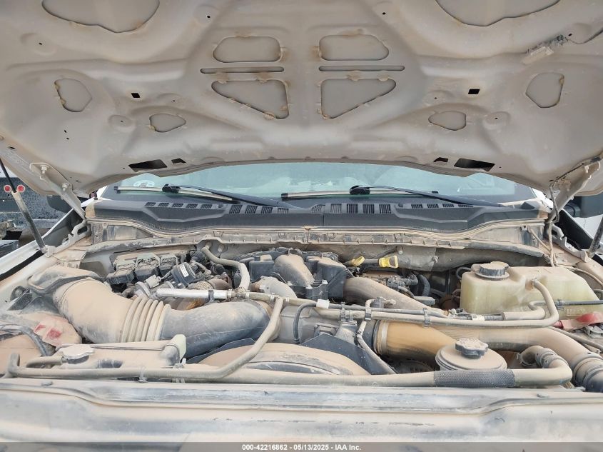 2019 Ford F-350 Chassis Xl VIN: 1FD8X3HT8KEF79643 Lot: 42216862