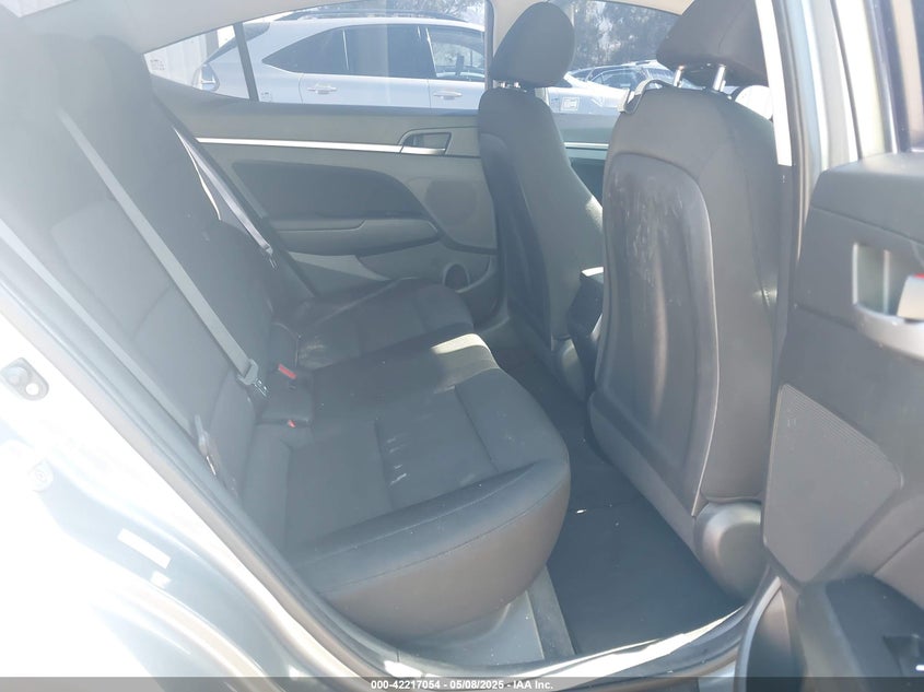VIN KMHD84LF1KU784312 2019 HYUNDAI ELANTRA SEL
