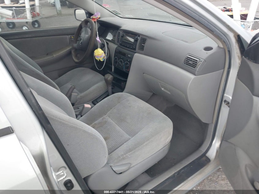 2008 TOYOTA COROLLA VIN: 1NXBR32E58Z009902
