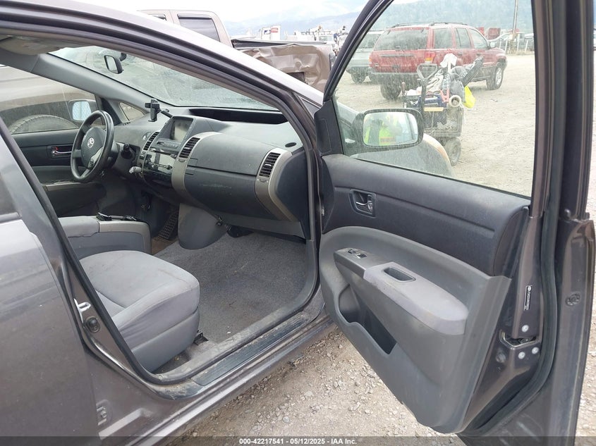 2008 TOYOTA PRIUS VIN: JTDKB20U883388008