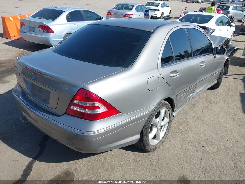 2006 MERCEDES-BENZ C 230 VIN: WDBRF52H76A867404