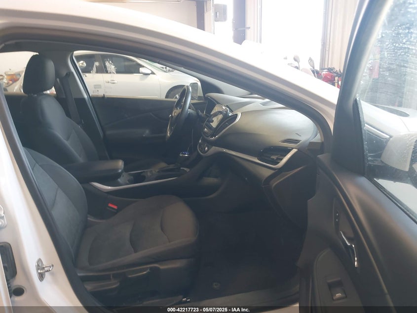 2017 CHEVROLET VOLT VIN: 1G1RC6S55HU213372