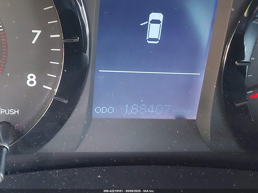 2017 TOYOTA SIENNA LE 8 PASSENGER - 5TDKZ3DC5HS802511