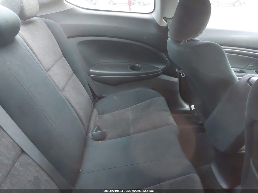2010 HONDA ACCORD VIN: 1HGCS1B34AA000424