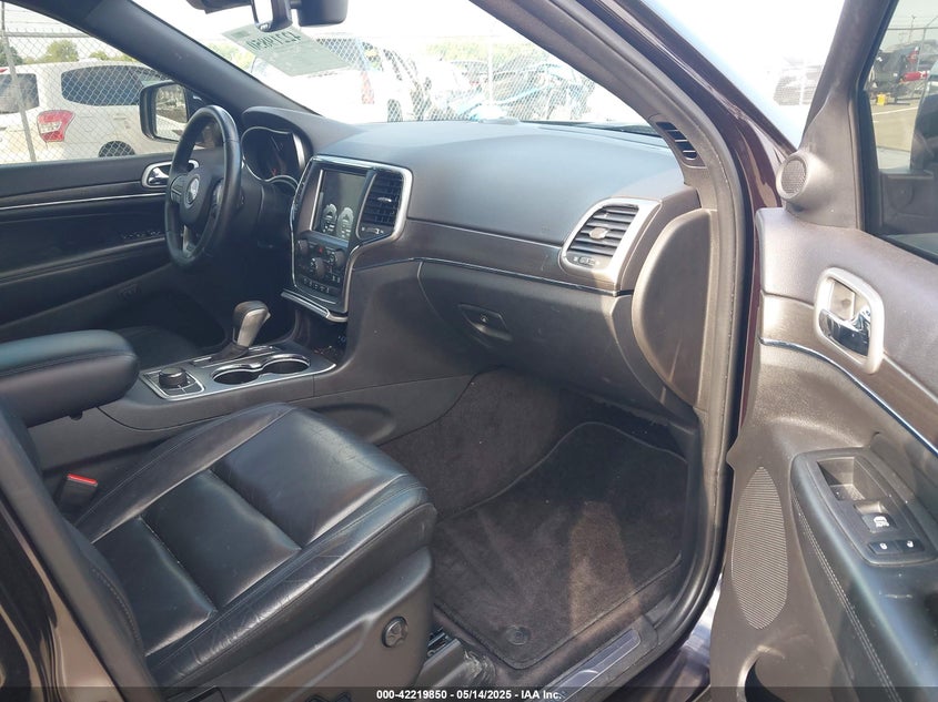 2018 JEEP GRAND CHEROKEE VIN: 1C4RJFBG4JC433449