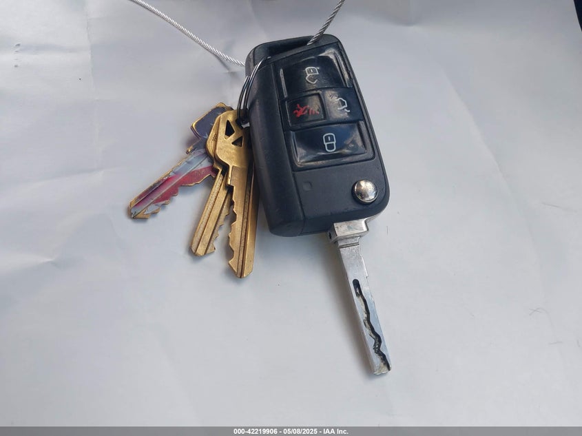 2018 VOLKSWAGEN TIGUAN 2.0T S - 3VV0B7AX5JM025815