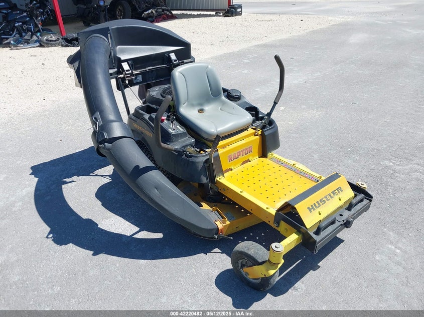 2016 HUSTLER LAWNMOWER (ZERO TURN MOWER)