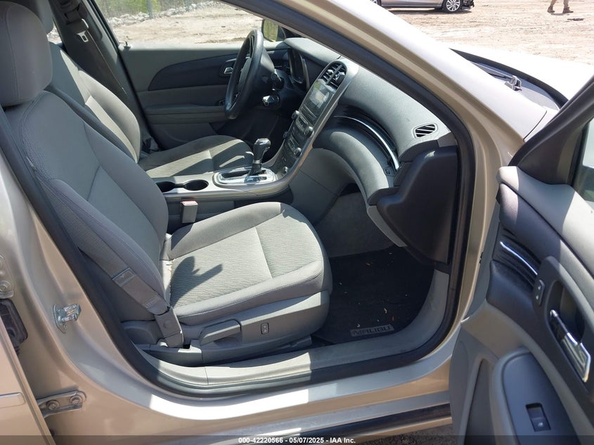 2013 CHEVROLET MALIBU VIN: 1G11B5SA7DF156713