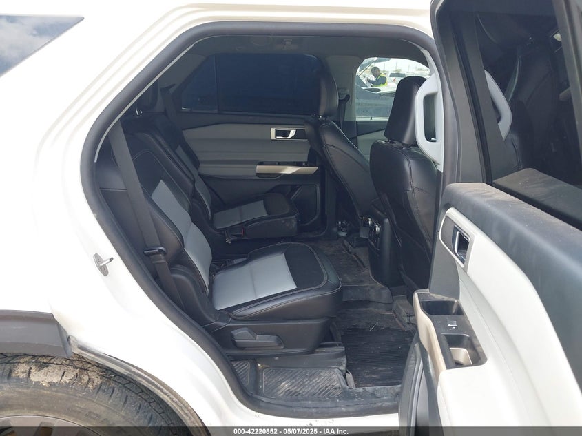 2023 FORD EXPLORER XLT - 1FMSK7DHXPGA50879