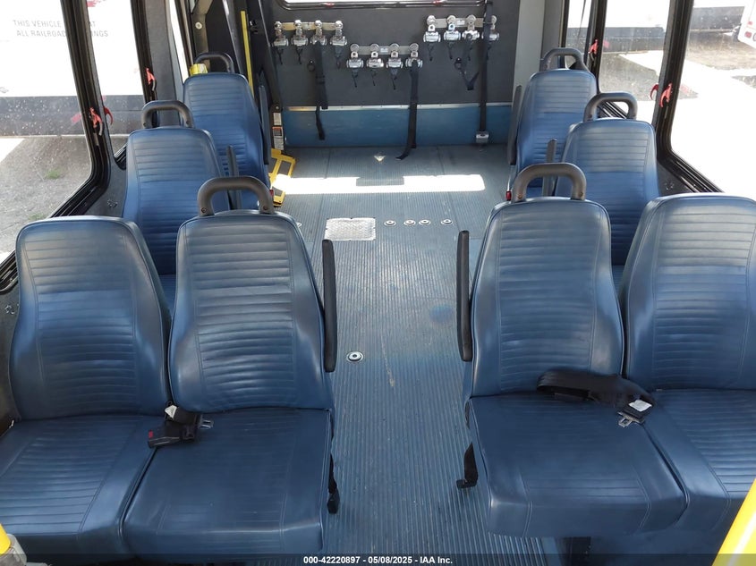 2019 Ford E-450 Cutaway VIN: 1FDFE4FS4KDC59657 Lot: 42220897