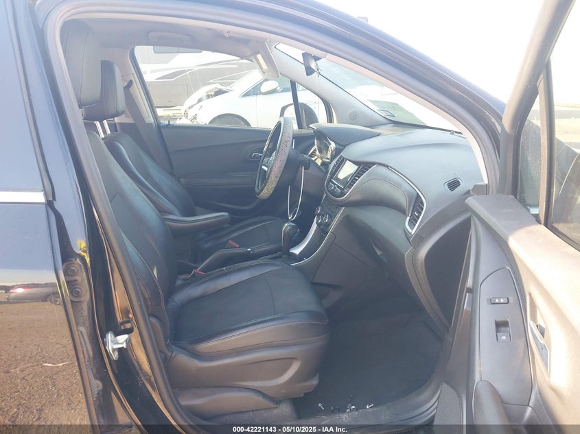 2019 CHEVROLET TRAX VIN: 3GNCJLSB0KL372560