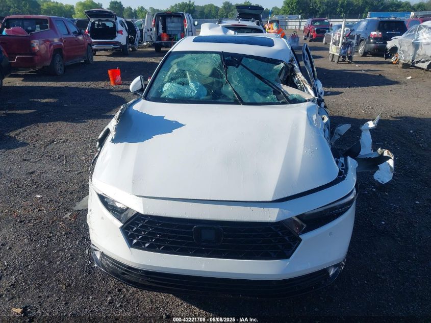 2023 Honda Accord Hybrid Touring VIN: 1HGCY2F82PA027365 Lot: 42221708