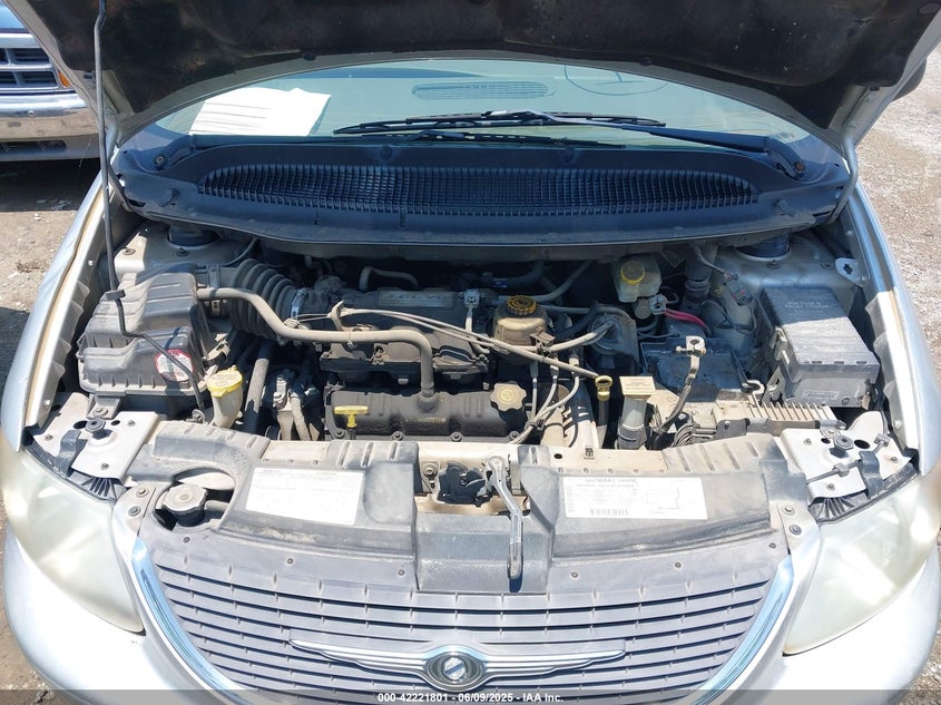 2010 Chrysler Town & Country Touring Plus VIN: 2A4RR8D13AR480017 Lot: 42221801