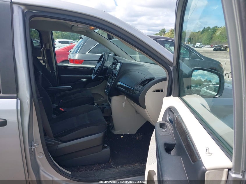 2019 DODGE GRAND CARAVAN SE - 2C4RDGBG6KR573282