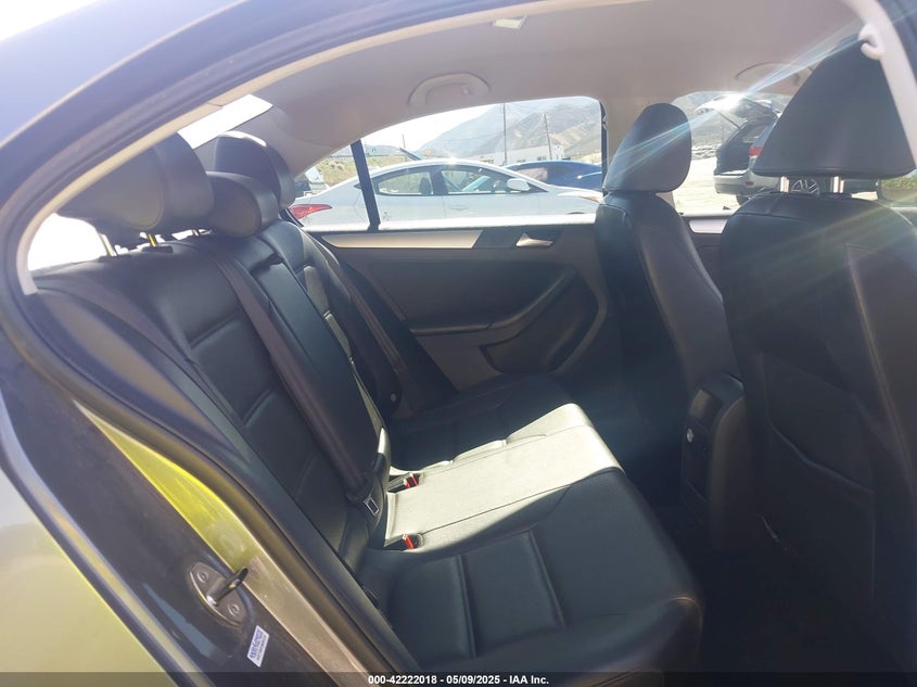 2013 VOLKSWAGEN JETTA VIN: 3VWDP7AJ6DM291262