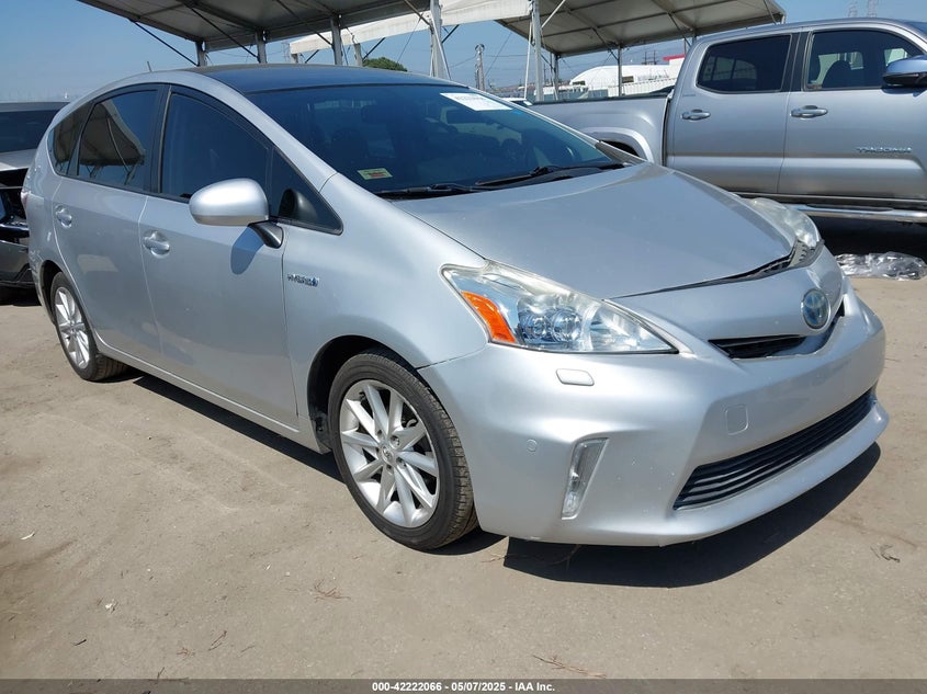 TOYOTA PRIUS V FIVE