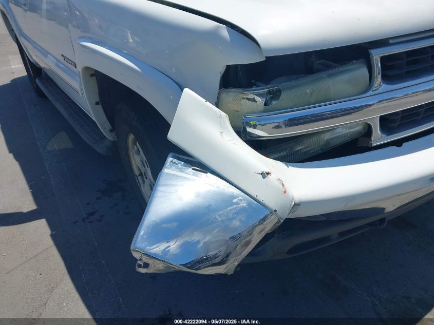 2003 Chevrolet Tahoe Lt VIN: 1GNEK13T03J222636 Lot: 42222094