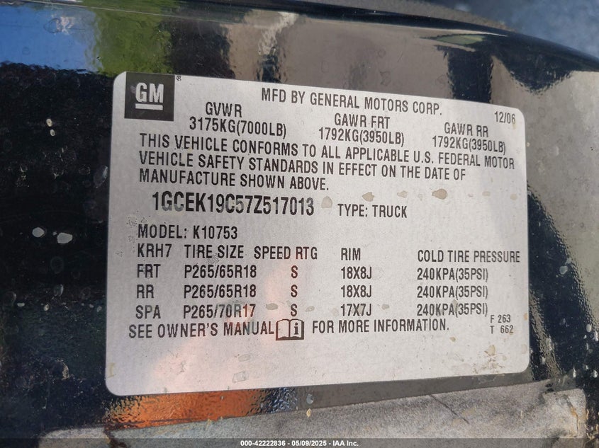 2007 CHEVROLET SILVERADO VIN: 1GCEK19C57Z517013