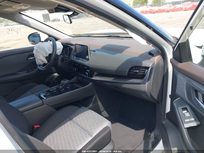 2021 NISSAN ROGUE VIN: JN8AT3BB5MW232242